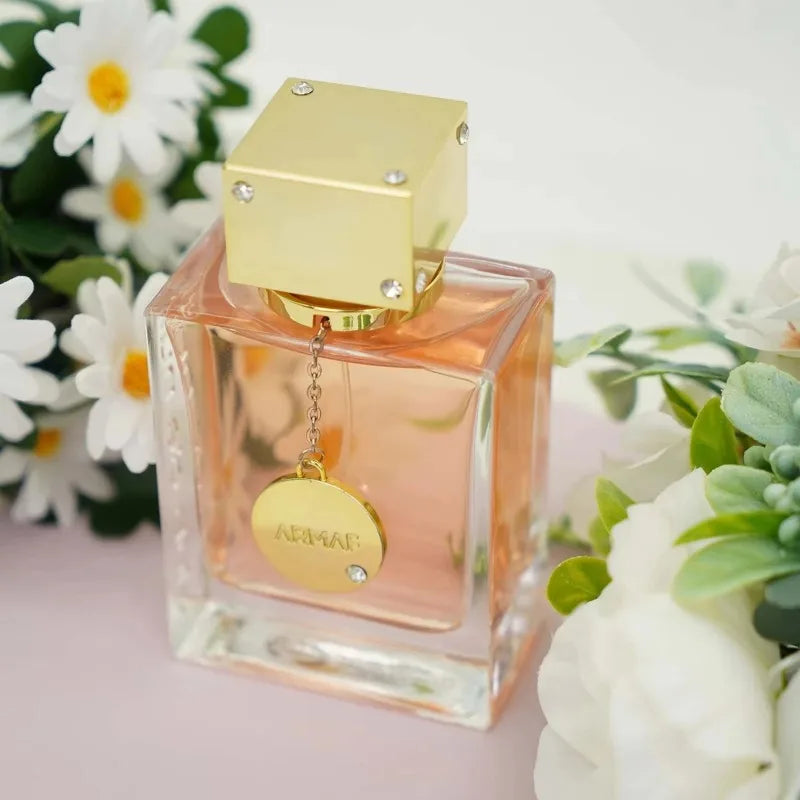 Armaf Club de Nuit Woman Eau de Parfum 105ml (Original Arab Perfumes Noble Lasting Floral Fru)ity Pheromone Perfume Cologne Makeup